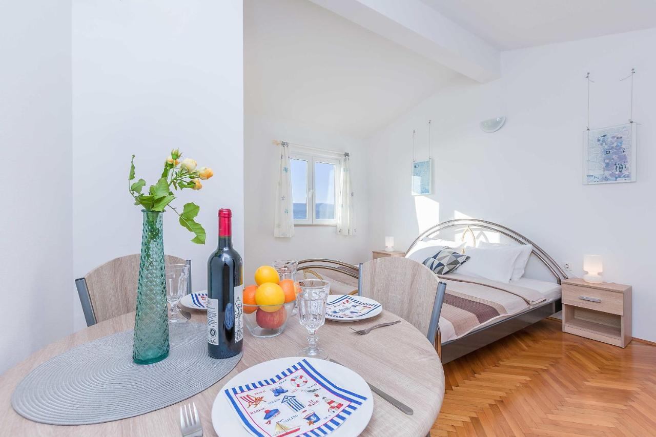 Apartmani Neno Lokva Rogoznica Exterior foto