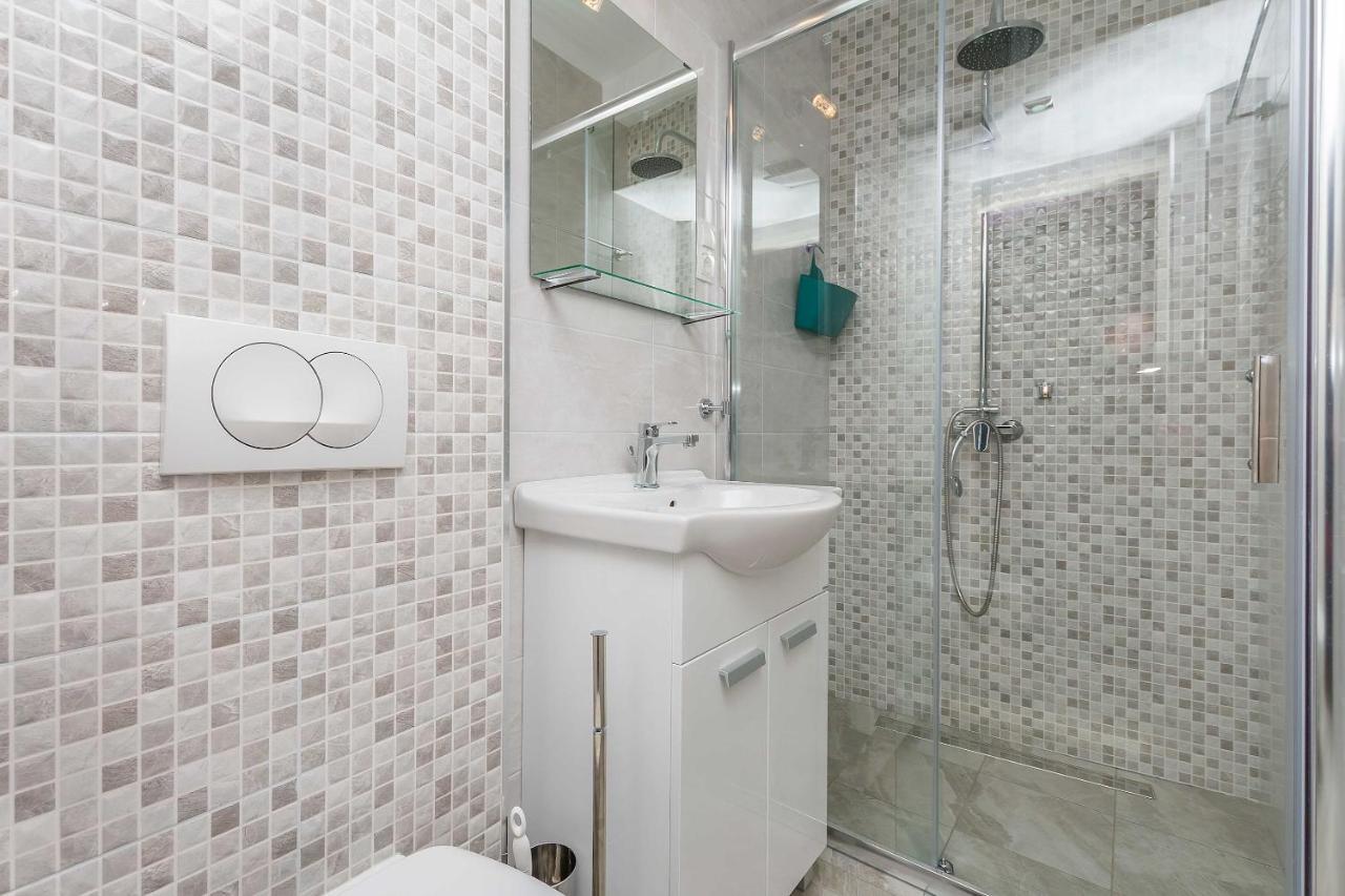 Apartmani Neno Lokva Rogoznica Exterior foto