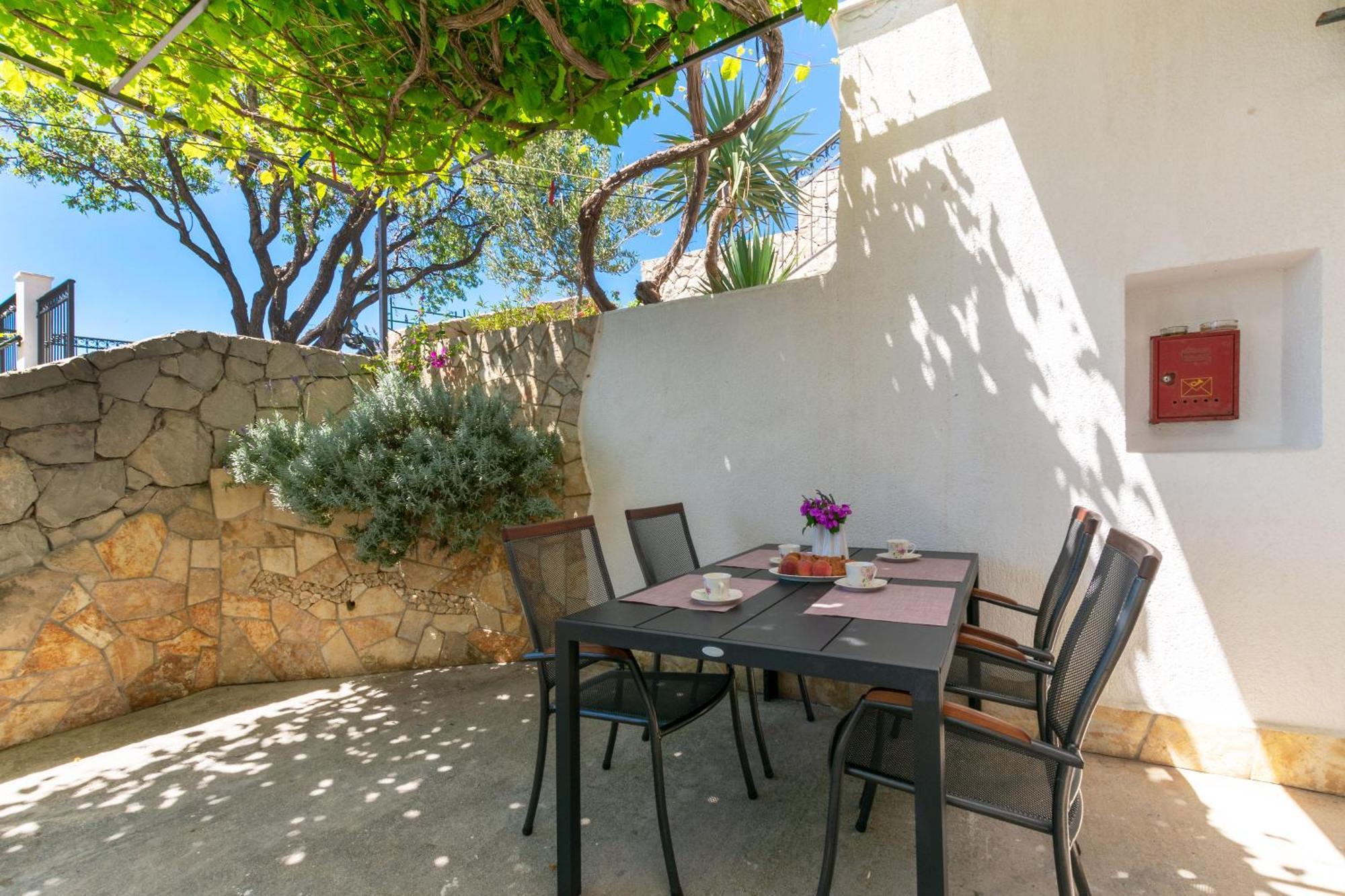 Apartmani Neno Lokva Rogoznica Exterior foto
